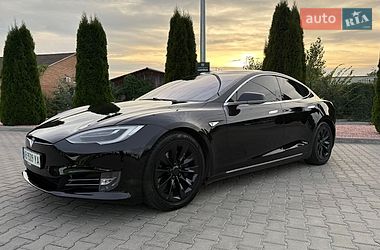 Ліфтбек Tesla Model S 2016 в Вінниці фото 5 Ліфтбек Tesla Model S 2016 в Вінниці