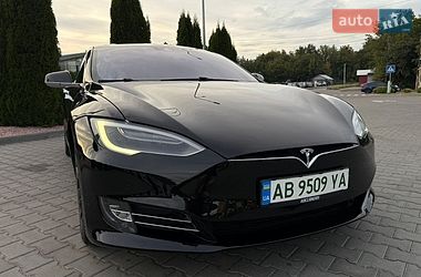 Ліфтбек Tesla Model S 2016 в Вінниці фото 8 Ліфтбек Tesla Model S 2016 в Вінниці