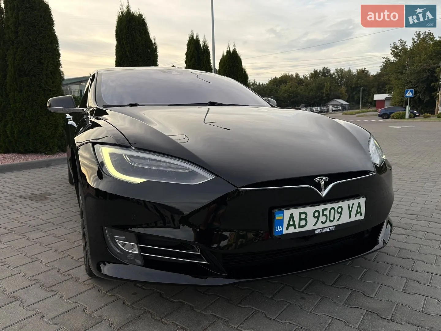 2016 Tesla Model S - мініатюра 8