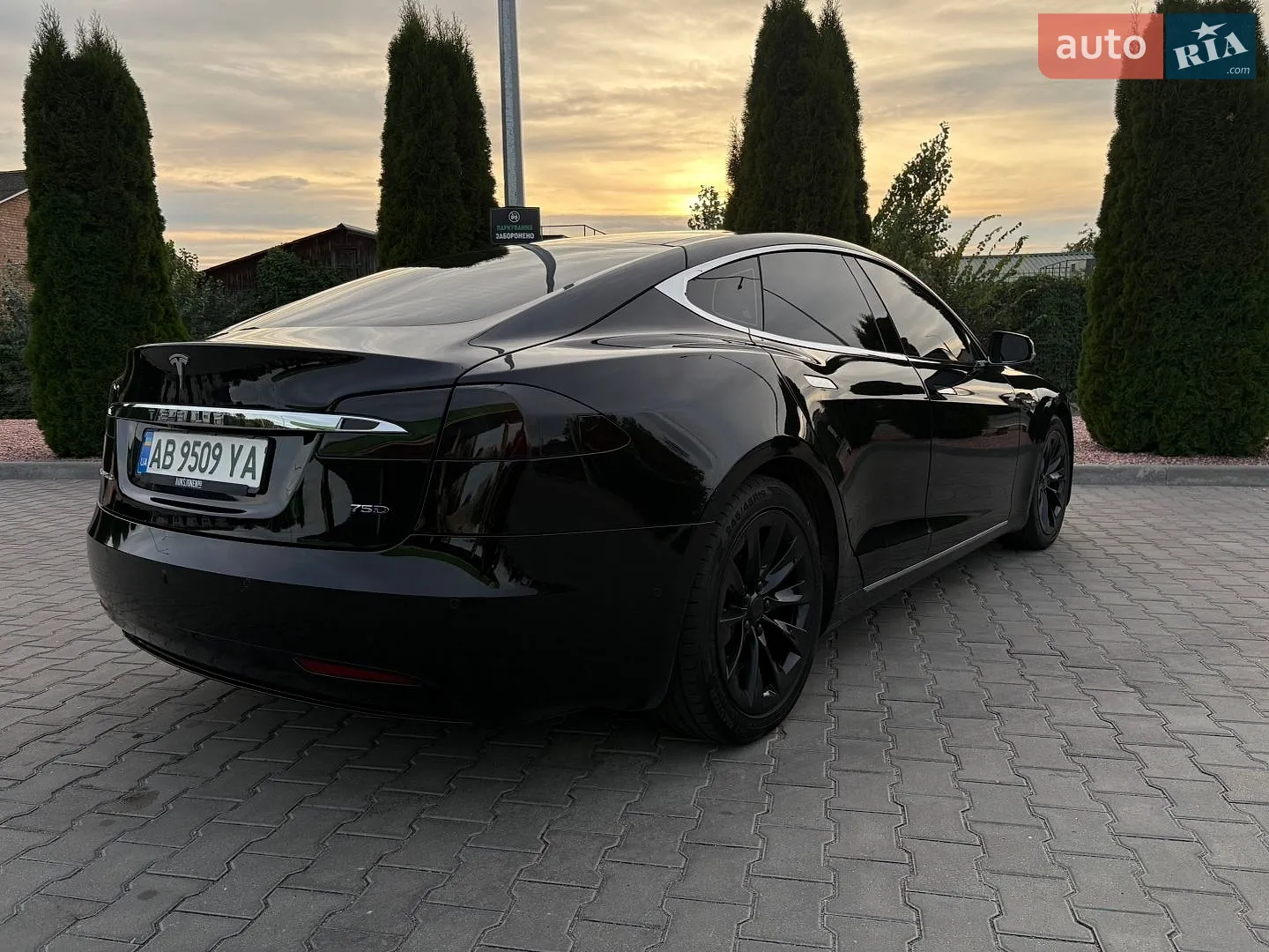 2016 Tesla Model S - мініатюра 14