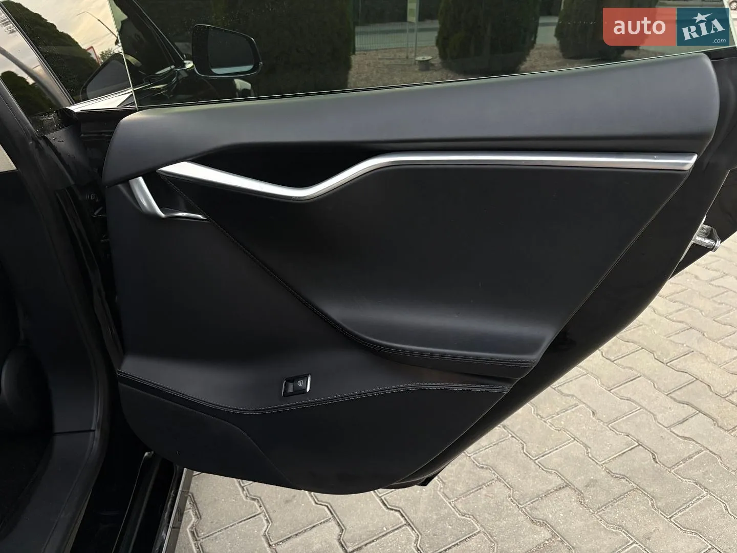 2016 Tesla Model S - мініатюра 25