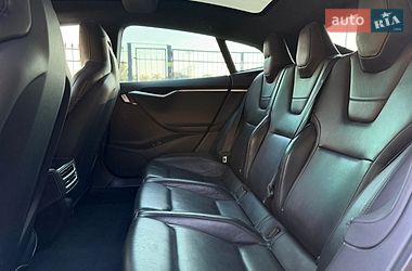 Ліфтбек Tesla Model S 2015 в Кривому Розі фото 20 Ліфтбек Tesla Model S 2015 в Кривому Розі