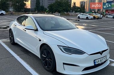 Лифтбек Tesla Model S 2022 в Львове