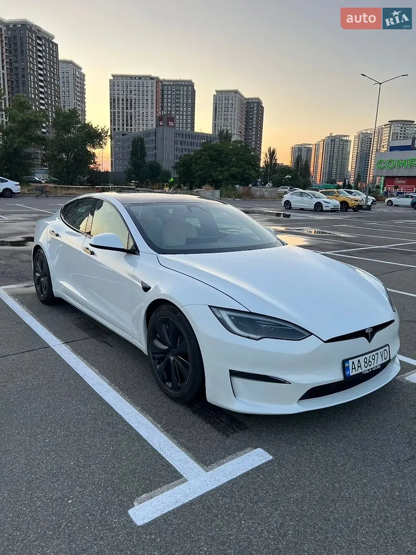 2022 Tesla Model S - мініатюра 2