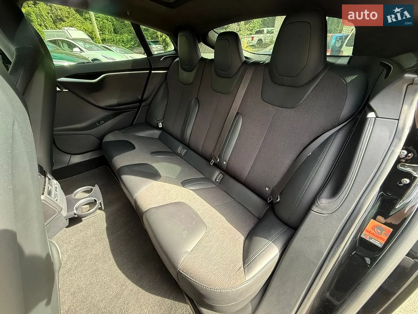 2016 Tesla Model S - мініатюра 10