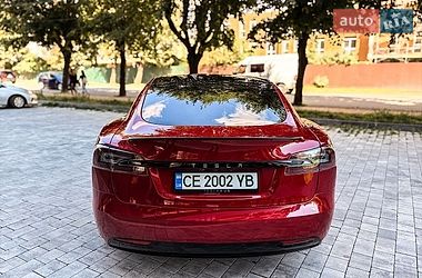 Лифтбек Tesla Model S 2019 в Черновцах