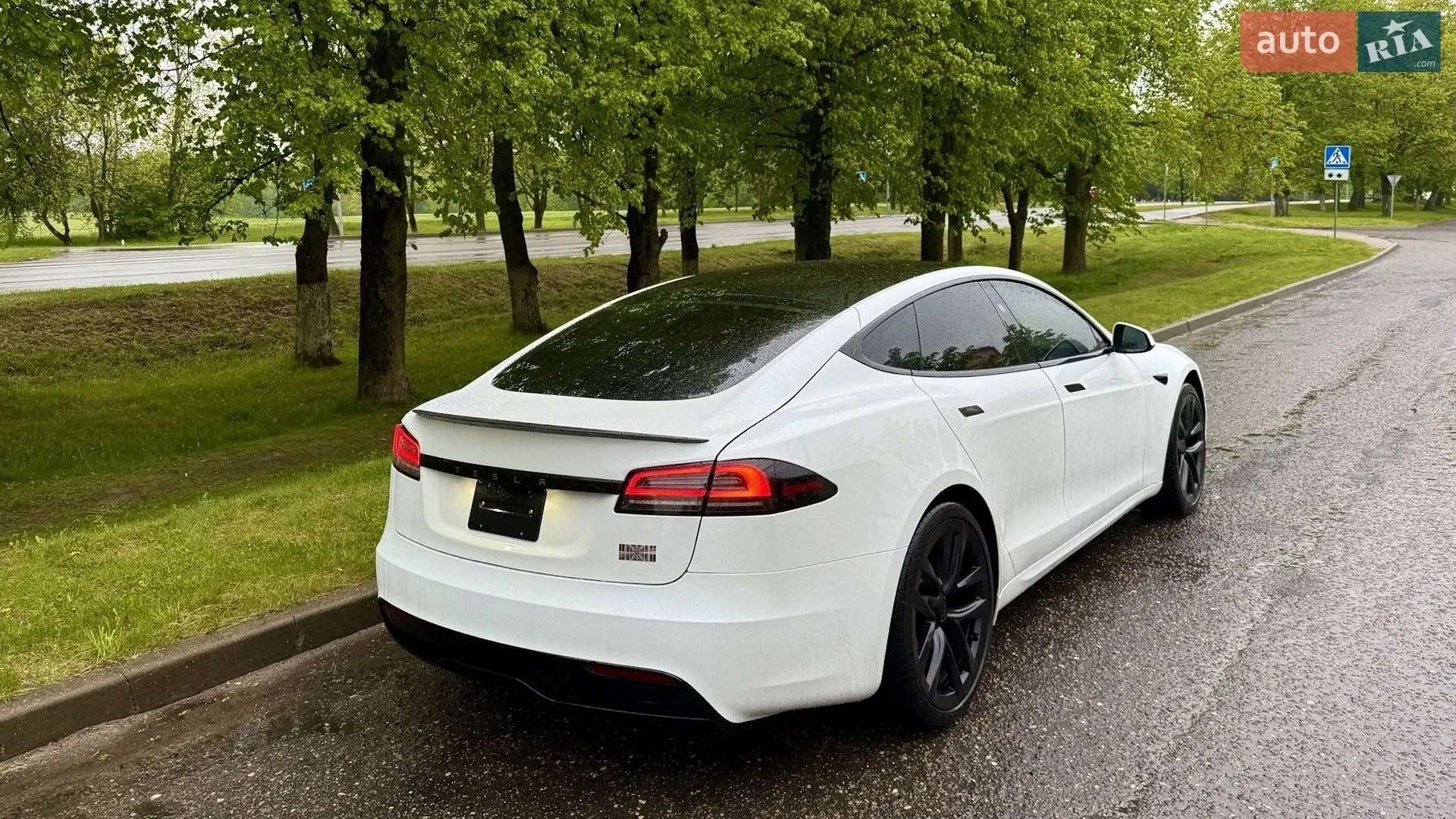 2023 Tesla Model S - мініатюра 9