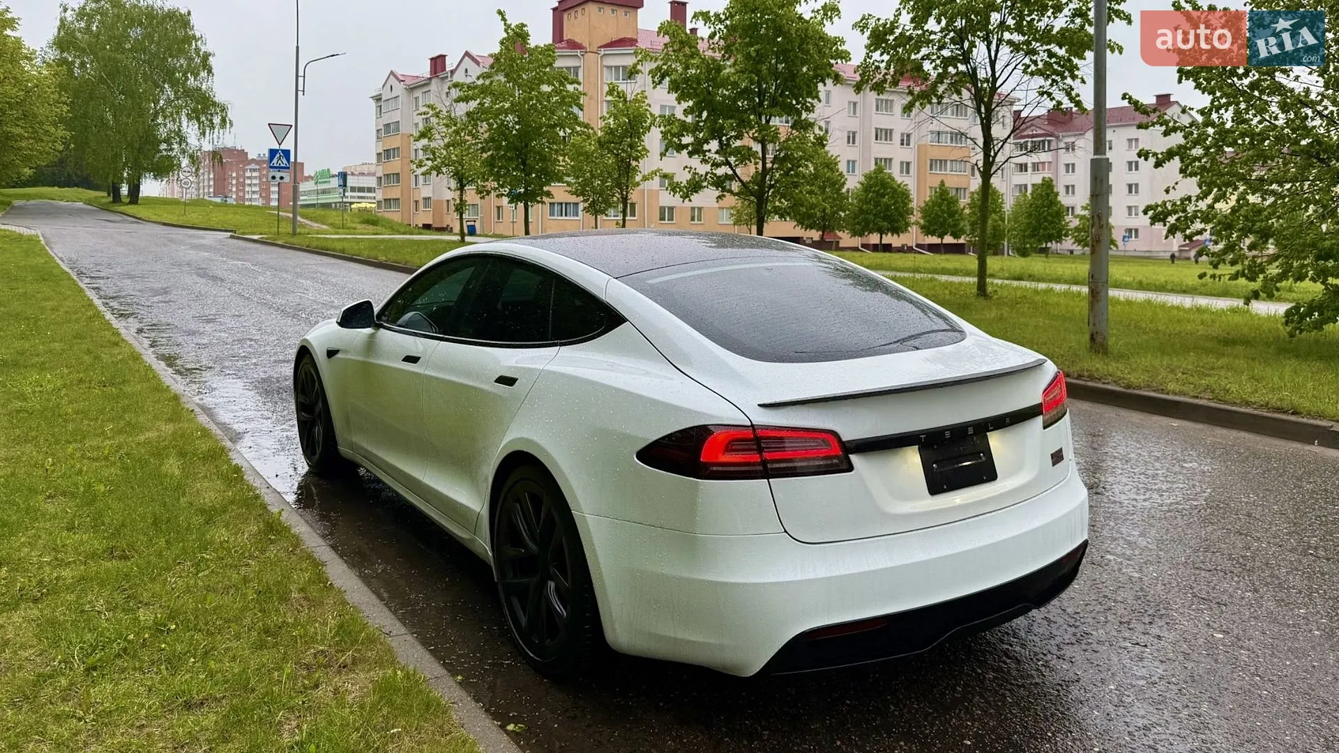 2023 Tesla Model S - мініатюра 12