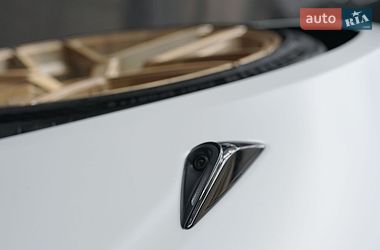 Лифтбек Tesla Model S 2023 в Днепре