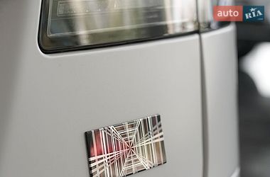 Лифтбек Tesla Model S 2023 в Днепре