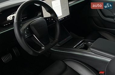 Лифтбек Tesla Model S 2023 в Днепре