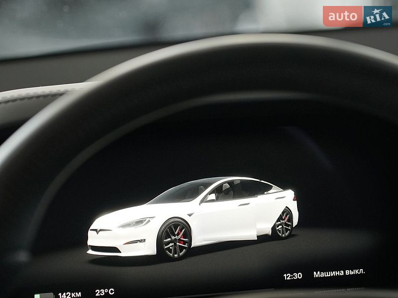 Лифтбек Tesla Model S 2023 в Днепре