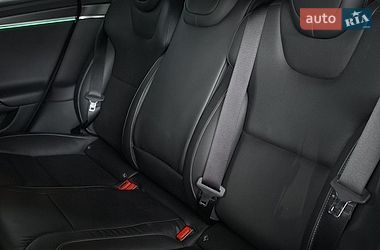 Лифтбек Tesla Model S 2023 в Днепре