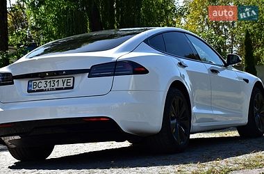 Лифтбек Tesla Model S 2023 в Дрогобыче
