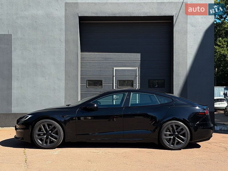 Ліфтбек Tesla Model S 2024 в Києві фото 4 Ліфтбек Tesla Model S 2024 в Києві