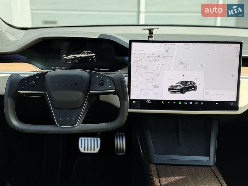 Лифтбек Tesla Model S 2024 в Киеве