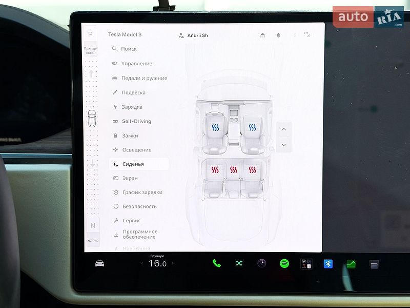 Лифтбек Tesla Model S 2024 в Киеве
