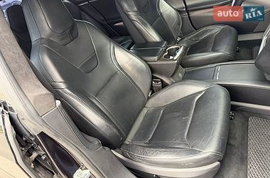 Лифтбек Tesla Model S 2017 в Стрые