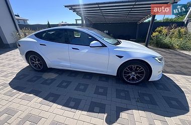 Лифтбек Tesla Model S 2021 в Киеве фото 4 Лифтбек Tesla Model S 2021 в Киеве