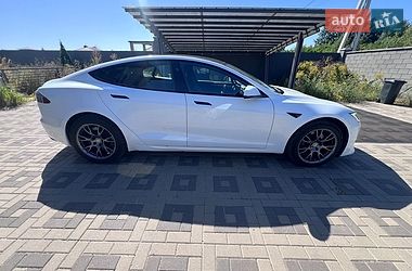 Лифтбек Tesla Model S 2021 в Киеве фото 5 Лифтбек Tesla Model S 2021 в Киеве