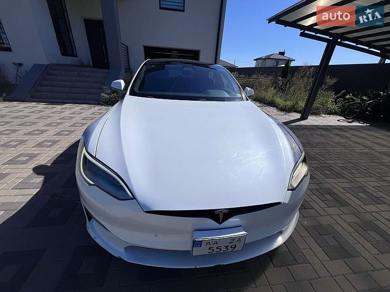 Лифтбек Tesla Model S 2021 в Киеве фото 23 Лифтбек Tesla Model S 2021 в Киеве