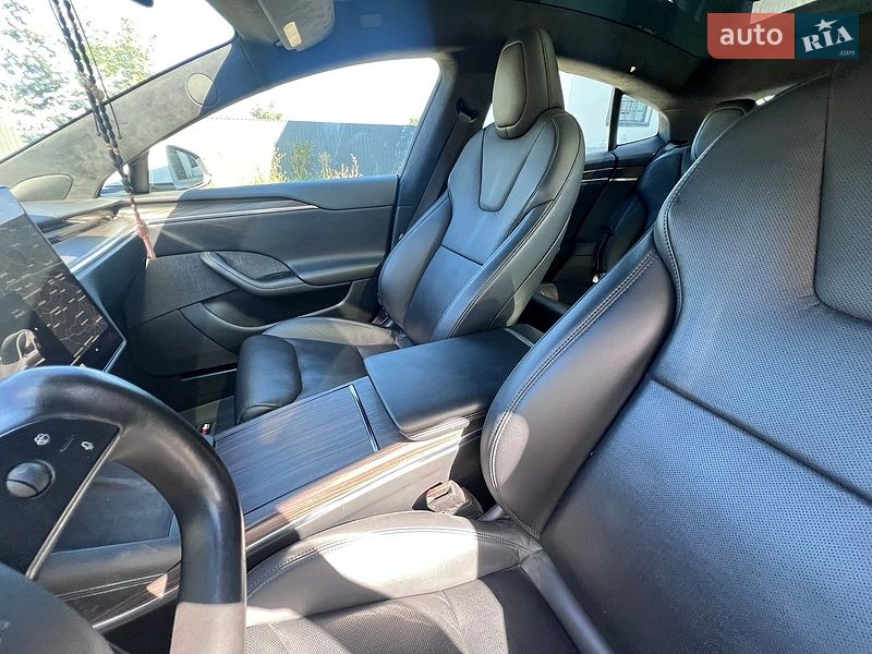Лифтбек Tesla Model S 2021 в Киеве фото 27 Лифтбек Tesla Model S 2021 в Киеве