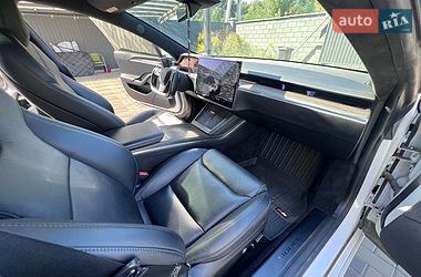 Лифтбек Tesla Model S 2021 в Киеве фото 34 Лифтбек Tesla Model S 2021 в Киеве