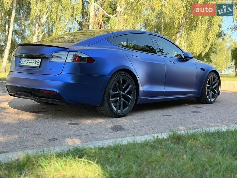 Ліфтбек Tesla Model S 2021 в Житомирі