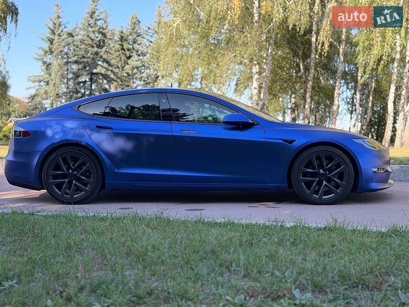 Ліфтбек Tesla Model S 2021 в Житомирі