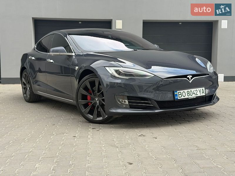 Ліфтбек Tesla Model S 2020 в Тернополі фото Ліфтбек Tesla Model S 2020 в Тернополі
