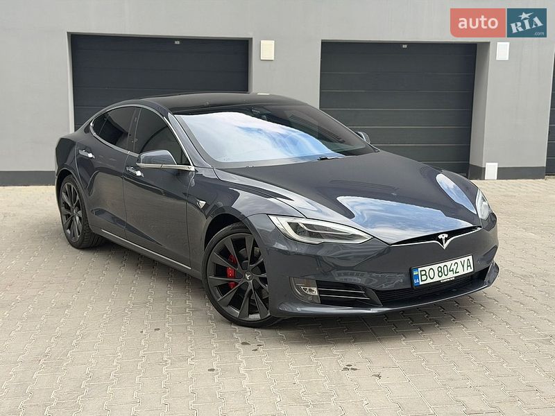 Ліфтбек Tesla Model S 2020 в Тернополі фото 2 Ліфтбек Tesla Model S 2020 в Тернополі