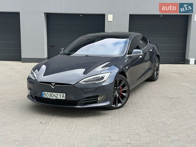 Ліфтбек Tesla Model S 2020 в Тернополі фото 3 Ліфтбек Tesla Model S 2020 в Тернополі
