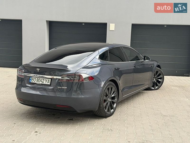 Ліфтбек Tesla Model S 2020 в Тернополі фото 9 Ліфтбек Tesla Model S 2020 в Тернополі