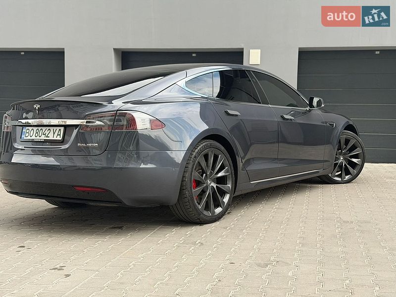 Ліфтбек Tesla Model S 2020 в Тернополі фото 10 Ліфтбек Tesla Model S 2020 в Тернополі