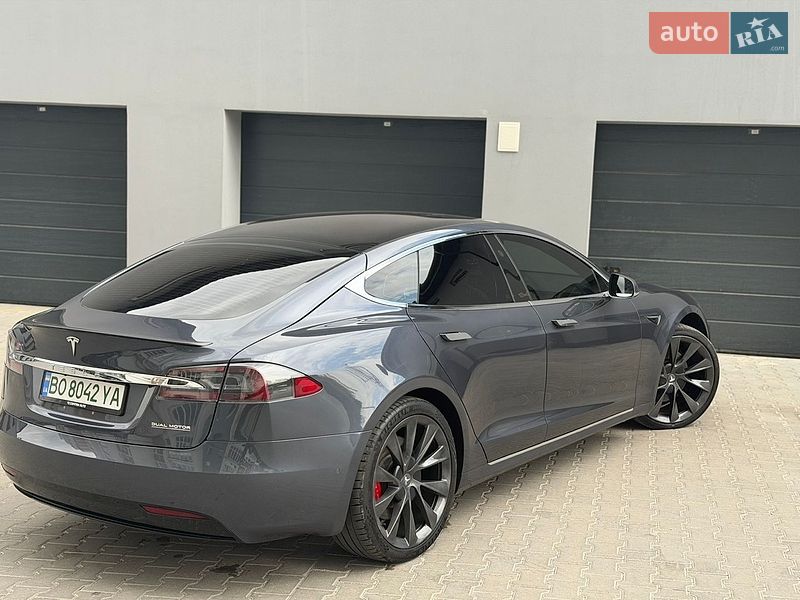 Ліфтбек Tesla Model S 2020 в Тернополі фото 11 Ліфтбек Tesla Model S 2020 в Тернополі