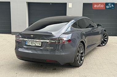 Ліфтбек Tesla Model S 2020 в Тернополі фото 12 Ліфтбек Tesla Model S 2020 в Тернополі