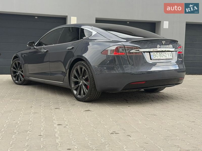 Ліфтбек Tesla Model S 2020 в Тернополі фото 14 Ліфтбек Tesla Model S 2020 в Тернополі