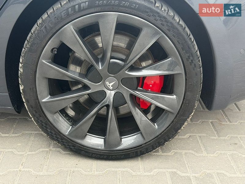 Ліфтбек Tesla Model S 2020 в Тернополі фото 21 Ліфтбек Tesla Model S 2020 в Тернополі