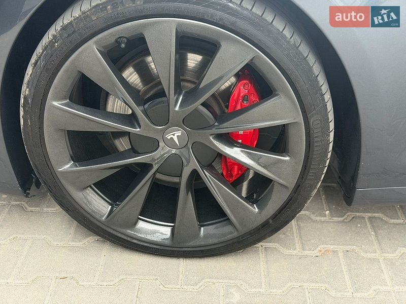 Ліфтбек Tesla Model S 2020 в Тернополі фото 22 Ліфтбек Tesla Model S 2020 в Тернополі