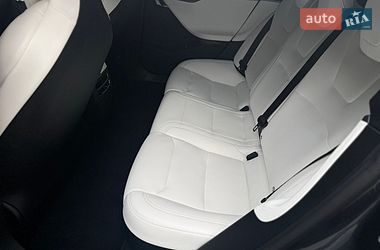 Ліфтбек Tesla Model S 2020 в Тернополі фото 27 Ліфтбек Tesla Model S 2020 в Тернополі