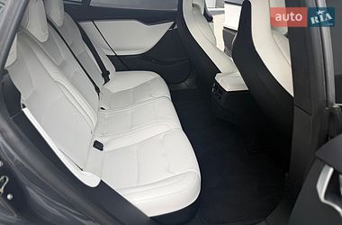 Ліфтбек Tesla Model S 2020 в Тернополі фото 28 Ліфтбек Tesla Model S 2020 в Тернополі