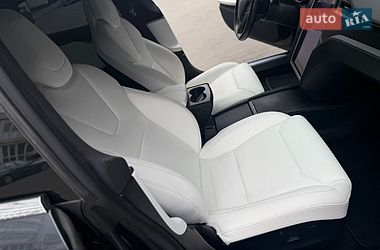 Ліфтбек Tesla Model S 2020 в Тернополі фото 29 Ліфтбек Tesla Model S 2020 в Тернополі