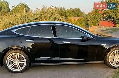 Ліфтбек Tesla Model S 2014 в Одесі