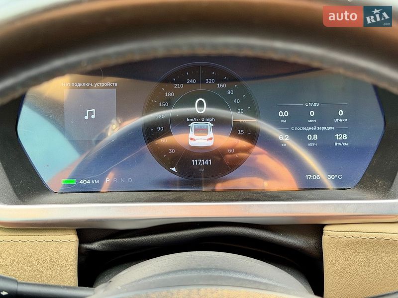 Ліфтбек Tesla Model S 2013 в Полтаві