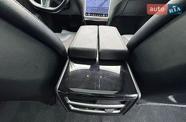 Лифтбек Tesla Model S 2015 в Стрые