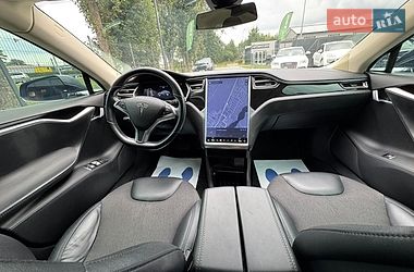 Лифтбек Tesla Model S 2015 в Стрые