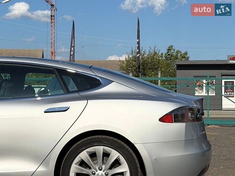 Ліфтбек Tesla Model S 2018 в Ужгороді фото 2 Ліфтбек Tesla Model S 2018 в Ужгороді