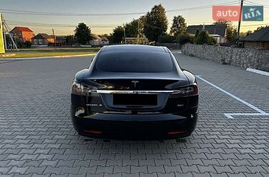 Ліфтбек Tesla Model S 2018 в Рівному