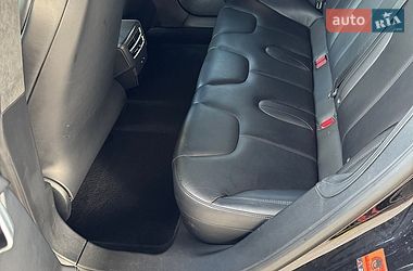 Ліфтбек Tesla Model S 2017 в Івано-Франківську