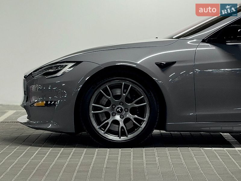 Ліфтбек Tesla Model S 2021 в Києві